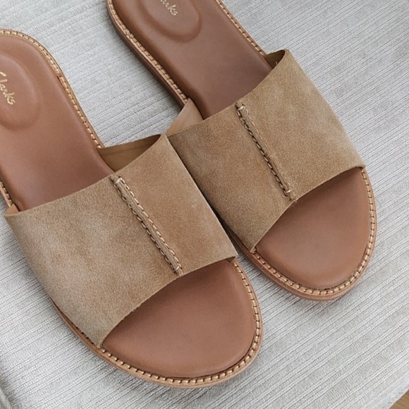 Clarks Karsea Mule Slide Leather Suede Sandal 8.5M Light Tan Suede - Picture 3 of 10